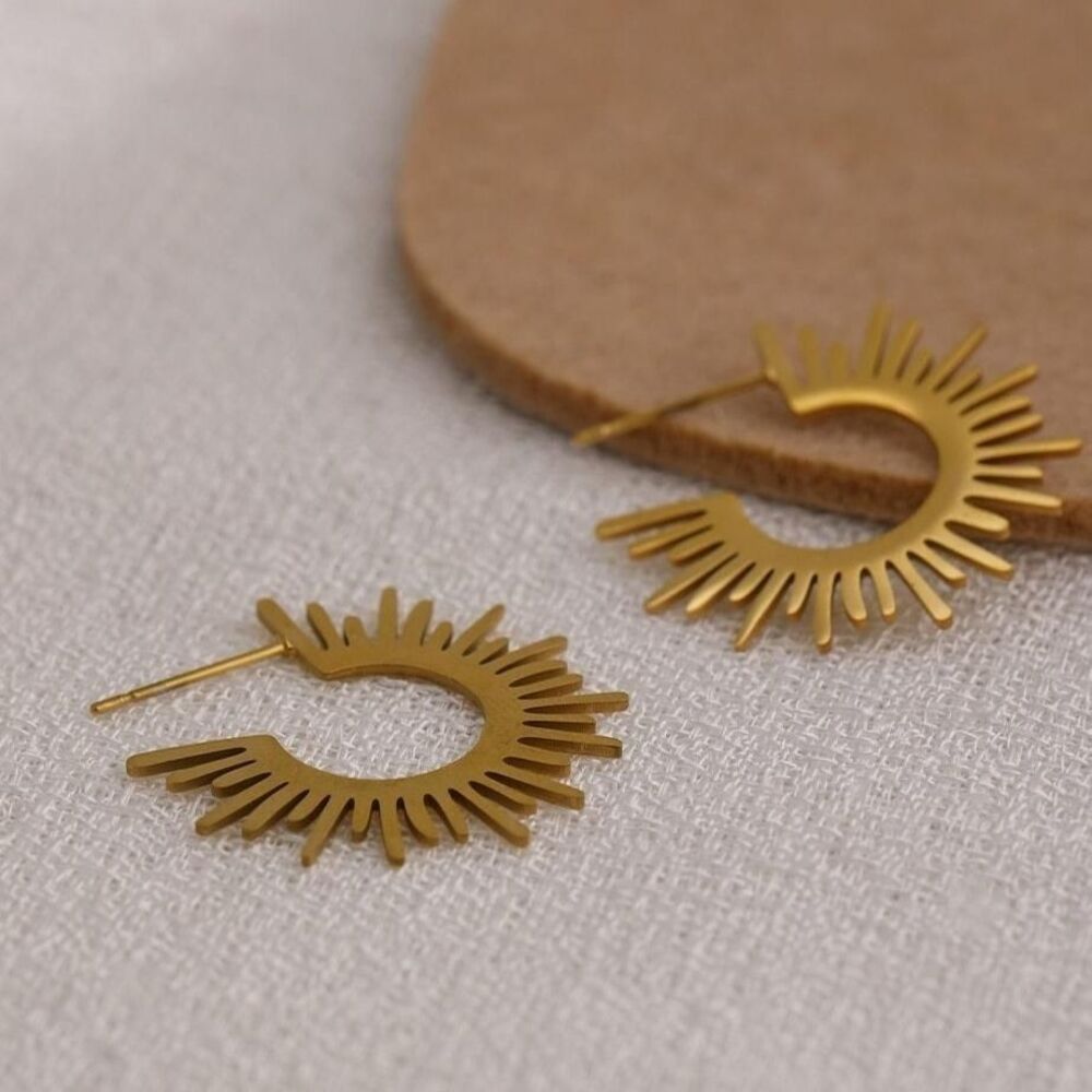 18K Gold Plated Sun C-shape Earrings - Picture 9 of 9